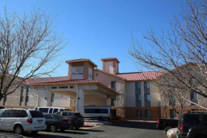 AmericInn by Wyndham Denver Airport